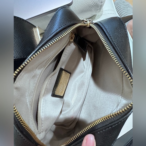 VALENTINO Crossbody Leather Black Authentic Bag - Picture 7 of 17